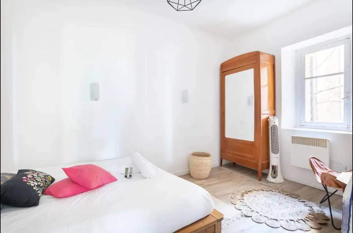 Appartement Cosy Au Coeur Du Panier Marseille France
